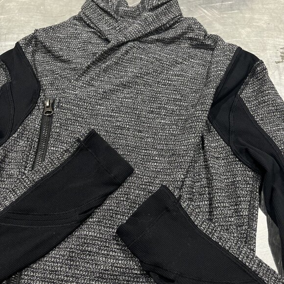 Lululemon Bhakti Yoga Asymmetric Double Zip Jacket (Black/Grey, Size 4) - Picture 5 of 6